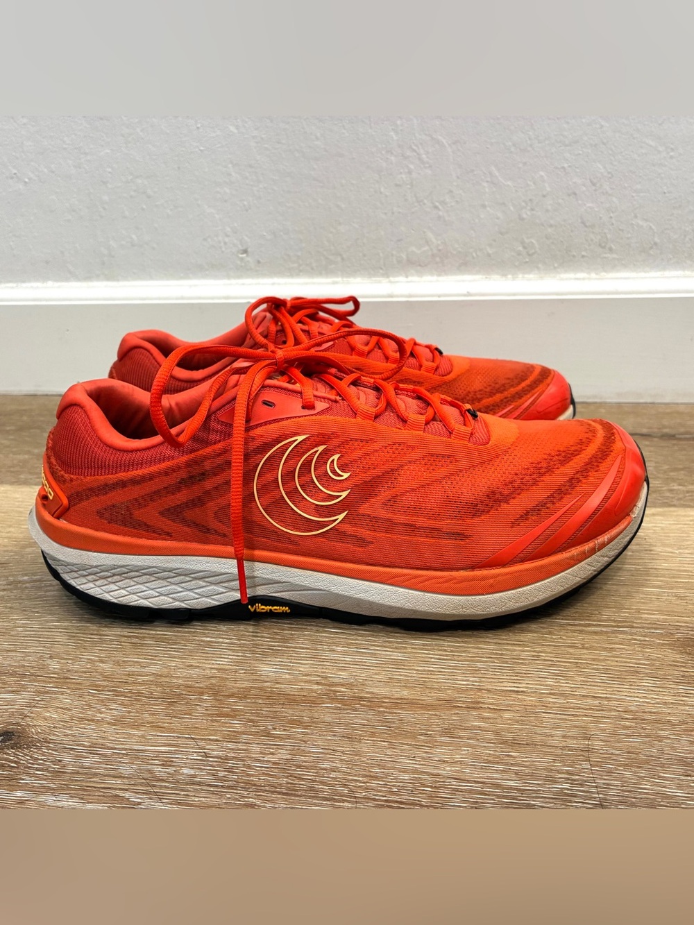 Topo Athletic Pursuit 2 Trail Orange Running Shoes Men’s Size US 12.5 EU 47